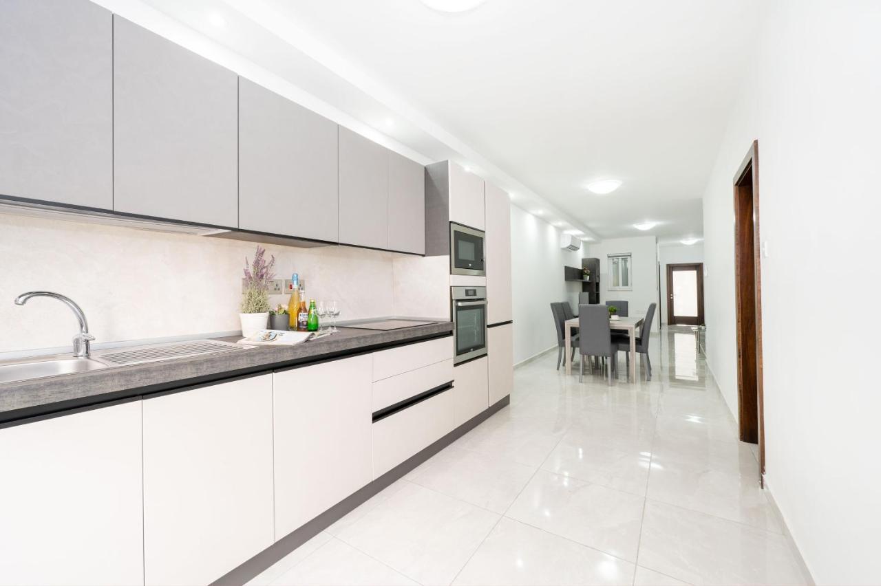 Vela Blu Apartments - Rose Court 그지라 외부 사진