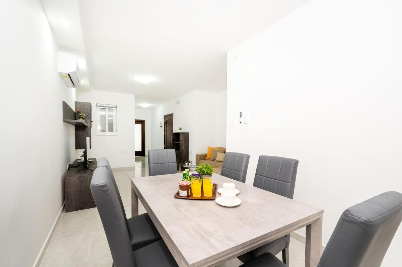 Vela Blu Apartments - Rose Court 그지라 외부 사진