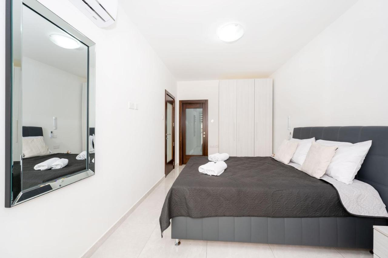 Vela Blu Apartments - Rose Court 그지라 외부 사진