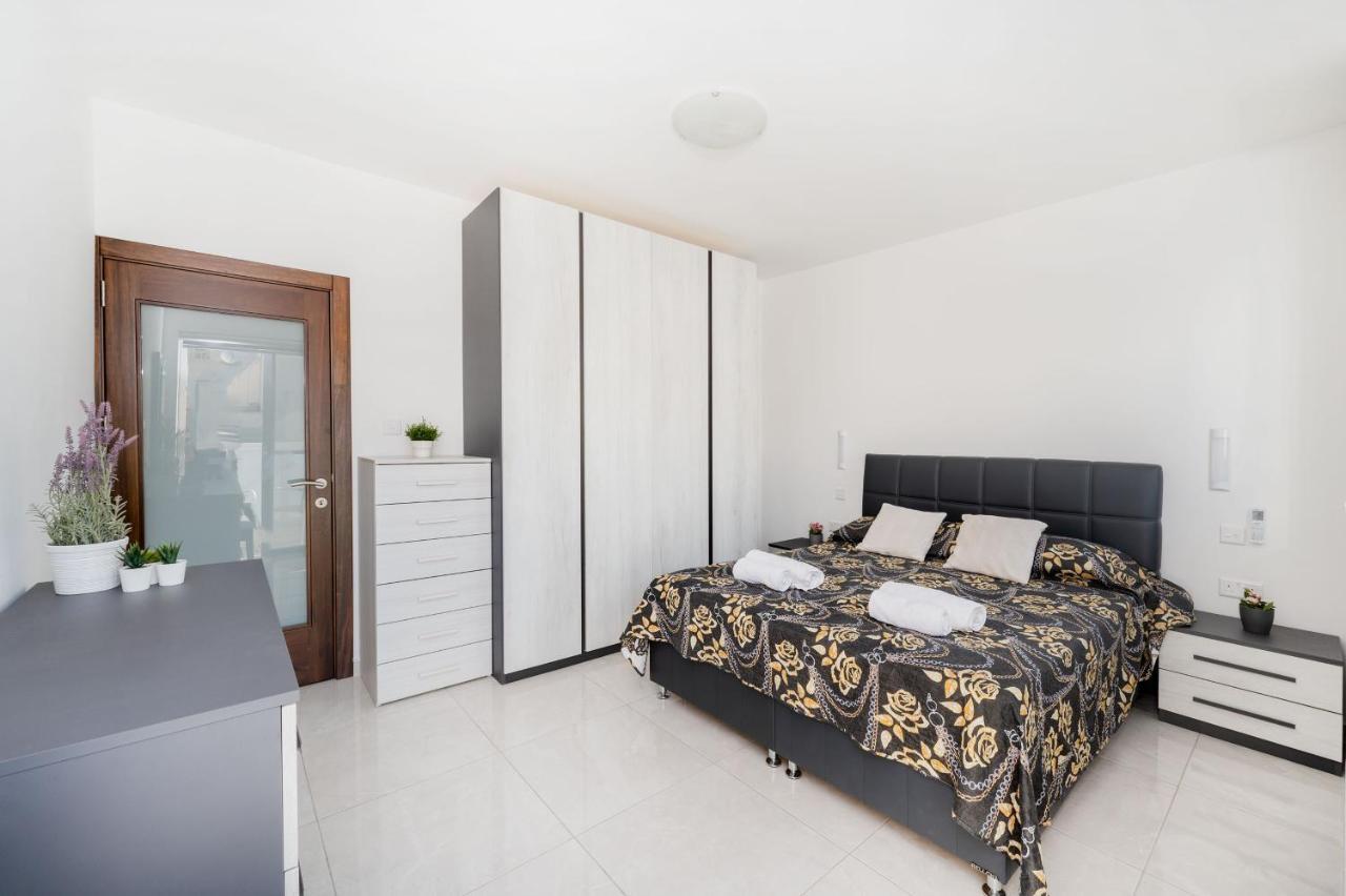 Vela Blu Apartments - Rose Court 그지라 외부 사진